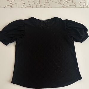 Kim & Cami Black Puff Sleeve Blouse
